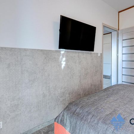 Апартаменты Apartament Koral Gardenia Seaside 2 - Aprent Дзивнув Экстерьер фото